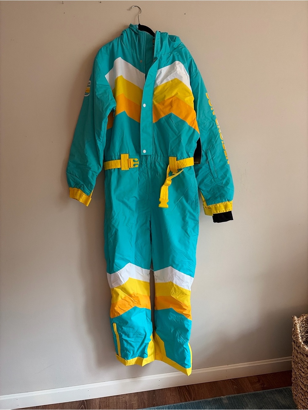 NWT Tipsy Elves Men’s Sun Cruiser One-Piece Snowsuit